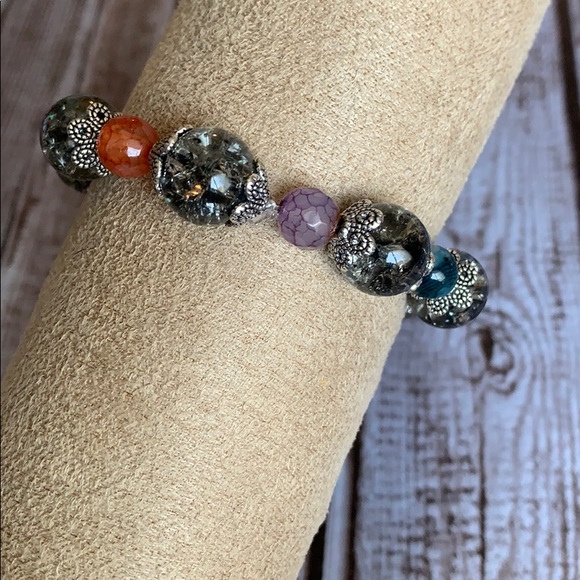 Handmade bracelet - Picture 2 of 3